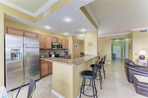 Condo in Bradenton, Florida, 2 bedrooms  № 2395922 - photo 19
