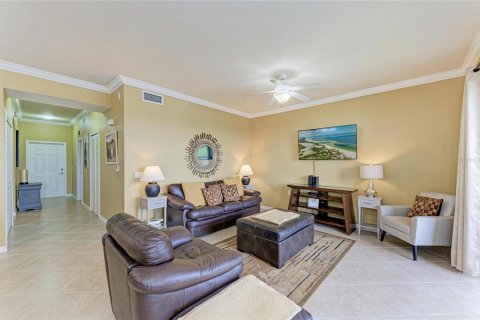 Condo in Bradenton, Florida, 2 bedrooms  № 2395922 - photo 9