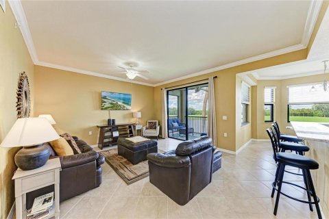 Condo in Bradenton, Florida, 2 bedrooms  № 2395922 - photo 11