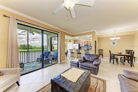 Condo in Bradenton, Florida, 2 bedrooms  № 2395922 - photo 13