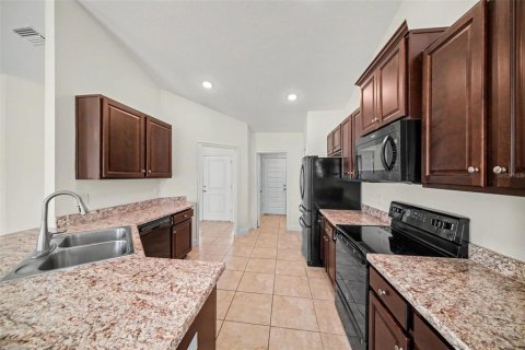 Villa ou maison à vendre à Hudson, Floride: 4 chambres, 162.95 m2 № 2222738 - photo 15
