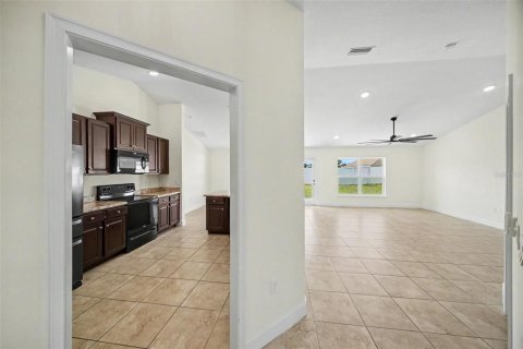 Villa ou maison à vendre à Hudson, Floride: 4 chambres, 162.95 m2 № 2222738 - photo 12
