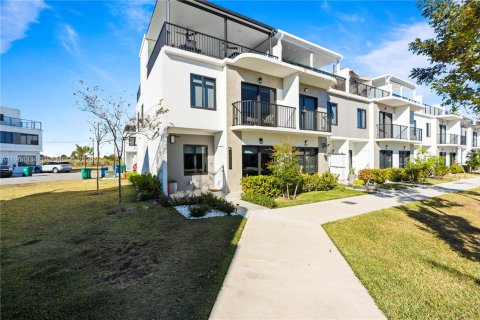 Таунхаус в Хомстед, Флорида 4 спальни, 129.88м2 № 2026767