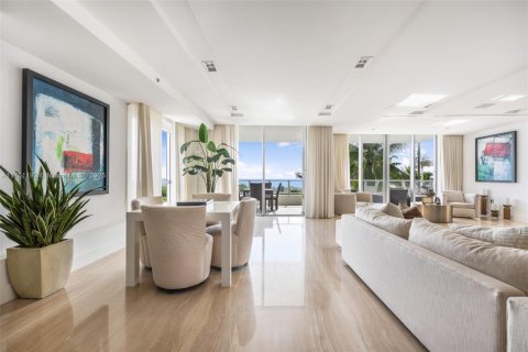 Condo in Miami Beach, Florida, 4 bedrooms  № 1863663 - photo 4