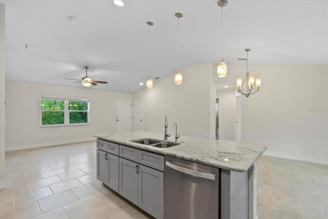 Villa ou maison à vendre à North Port, Floride: 3 chambres, 133.5 m2 № 1805743 - photo 20