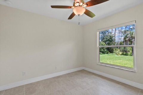 Villa ou maison à vendre à North Port, Floride: 3 chambres, 133.5 m2 № 1805743 - photo 30