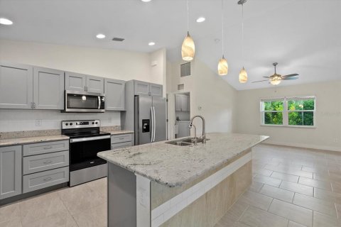 Villa ou maison à vendre à North Port, Floride: 3 chambres, 133.5 m2 № 1805743 - photo 19