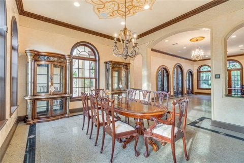 House in Lutz, Florida 6 bedrooms, 633.59 sq.m. № 2135985 - photo 28