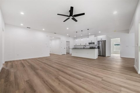 Villa ou maison à vendre à Dade City, Floride: 4 chambres, 208.84 m2 № 2143263 - photo 19