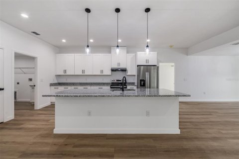 Villa ou maison à vendre à Dade City, Floride: 4 chambres, 208.84 m2 № 2143263 - photo 7