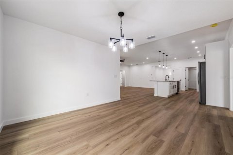 Villa ou maison à vendre à Dade City, Floride: 4 chambres, 208.84 m2 № 2143263 - photo 16