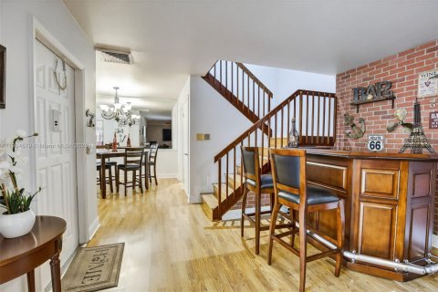 Townhouse in Plantation, Florida 2 bedrooms, 127.46 sq.m. № 1955185 - photo 14