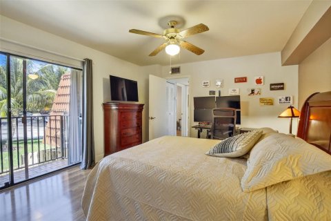 Townhouse in Plantation, Florida 2 bedrooms, 127.46 sq.m. № 1955185 - photo 21