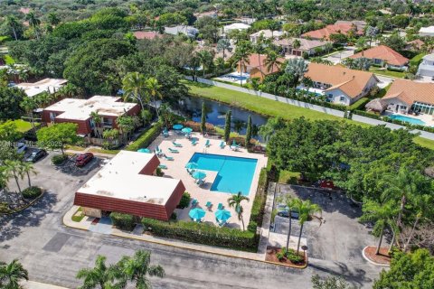 Townhouse in Plantation, Florida 2 bedrooms, 127.46 sq.m. № 1955185 - photo 7