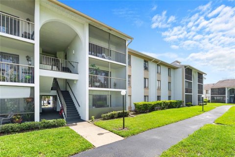 Copropriété à vendre à Orlando, Floride: 2 chambres, 98.85 m2 № 2206678 - photo 20