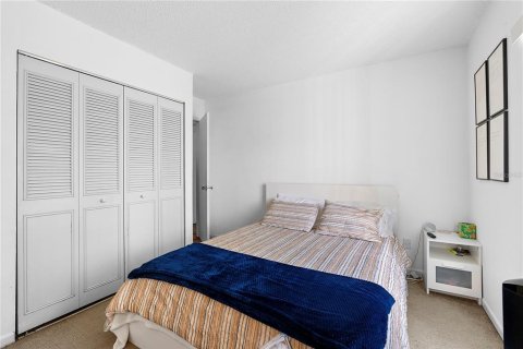 Copropriété à vendre à Orlando, Floride: 2 chambres, 98.85 m2 № 2206678 - photo 12