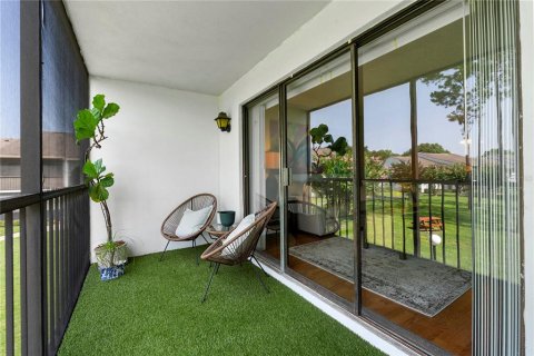 Copropriété à vendre à Orlando, Floride: 2 chambres, 98.85 m2 № 2206678 - photo 22