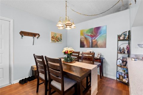 Copropriété à vendre à Orlando, Floride: 2 chambres, 98.85 m2 № 2206678 - photo 11