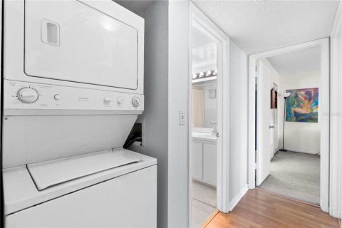 Copropriété à vendre à Orlando, Floride: 2 chambres, 98.85 m2 № 2206678 - photo 13