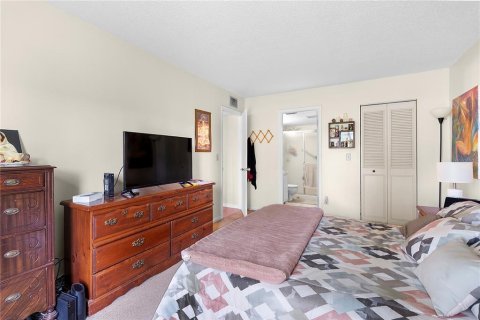 Copropriété à vendre à Orlando, Floride: 2 chambres, 98.85 m2 № 2206678 - photo 15