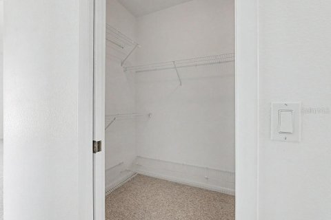 Купить виллу или дом в Даннеллон, Флорида 12 комнат, 226.96м2, № 2216071 - фото 25