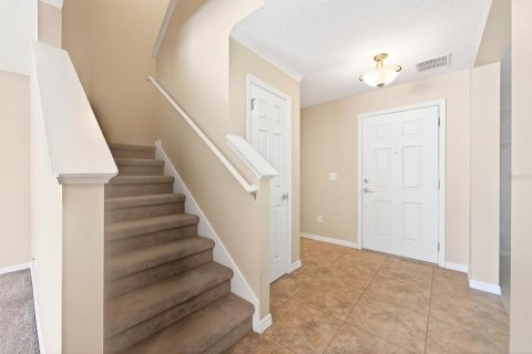 Townhouse in Orlando, Florida 3 bedrooms, 166.11 sq.m. № 2107574 - photo 4