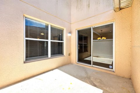 Townhouse in Orlando, Florida 3 bedrooms, 166.11 sq.m. № 2107574 - photo 23
