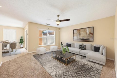 Townhouse in Orlando, Florida 3 bedrooms, 166.11 sq.m. № 2107574 - photo 13