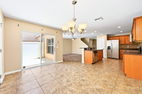 Townhouse in Orlando, Florida 3 bedrooms, 166.11 sq.m. № 2107574 - photo 10