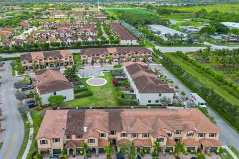 Adosado en venta en Homestead, Florida, 3 dormitorios, 153.29 m2 № 1959979 - foto 29