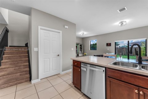 Adosado en venta en Homestead, Florida, 3 dormitorios, 153.29 m2 № 1959979 - foto 10