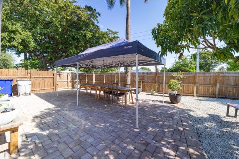House in Pompano Beach, Florida 3 bedrooms, 107.67 sq.m. № 1855290 - photo 29