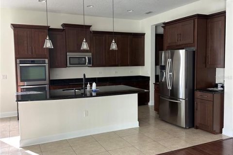House in Bradenton, Florida 4 bedrooms, 305.56 sq.m. № 2430648 - photo 10