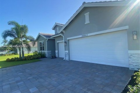 Casa en venta en Homestead, Florida, 4 dormitorios, 267.56 m2 № 1702544 - foto 4