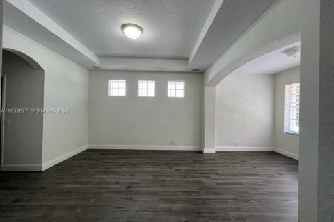 House in Weston, Florida 5 bedrooms, 319.77 sq.m. № 2008708 - photo 14