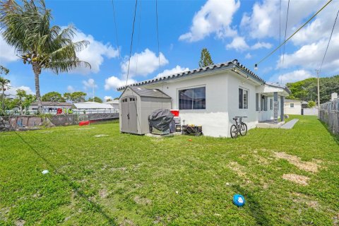 Купить коммерческую недвижимость в Майами, Флорида 150.5м2, № 2067808 - фото 14