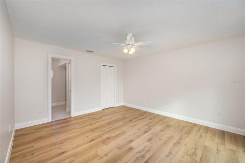 House in Palm Bay, Florida 3 bedrooms, 153.57 sq.m. № 1516877 - photo 21