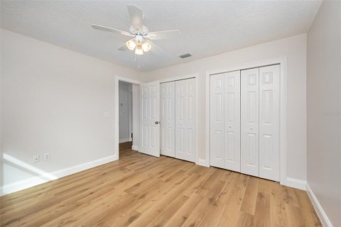 House in Palm Bay, Florida 3 bedrooms, 153.57 sq.m. № 1516877 - photo 24