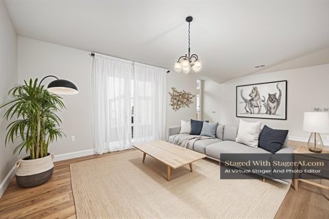House in Palm Bay, Florida 3 bedrooms, 153.57 sq.m. № 1516877 - photo 8
