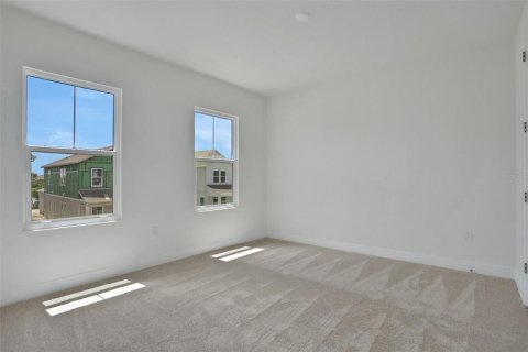 House in Lakewood Ranch, Florida 4 bedrooms, 213.21 sq.m. № 2130967 - photo 25