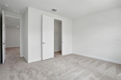 House in Lakewood Ranch, Florida 4 bedrooms, 213.21 sq.m. № 2130967 - photo 28