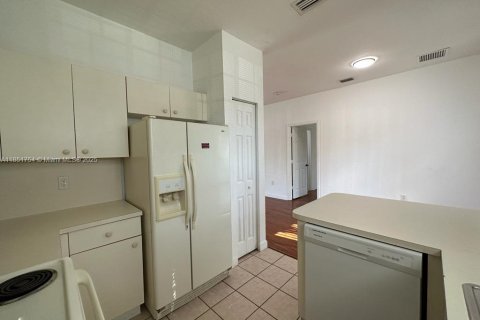 Condominio en alquiler en Homestead, Florida, 3 dormitorios, 110.93 m2 № 1978200 - foto 13