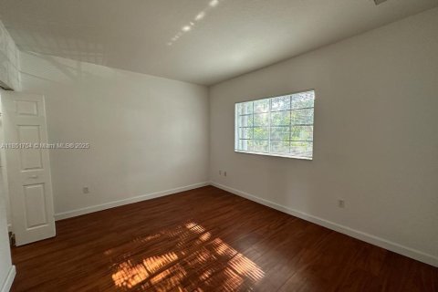 Condominio en alquiler en Homestead, Florida, 3 dormitorios, 110.93 m2 № 1978200 - foto 14