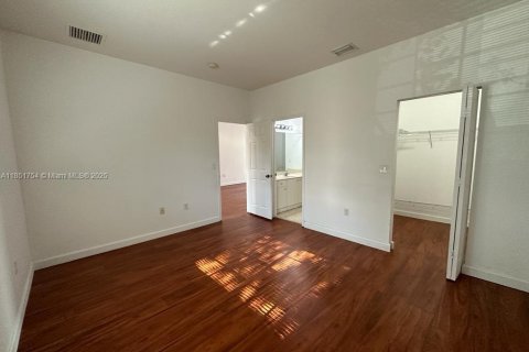 Condominio en alquiler en Homestead, Florida, 3 dormitorios, 110.93 m2 № 1978200 - foto 15