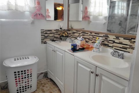 Casa en venta en Ocala, Florida, 3 dormitorios, 141.77 m2 № 1545545 - foto 11