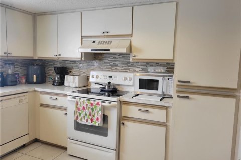 Casa en venta en Ocala, Florida, 3 dormitorios, 141.77 m2 № 1545545 - foto 3