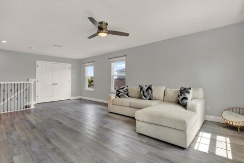 House in Riverview, Florida 5 bedrooms, 304.72 sq.m. № 2238656 - photo 30