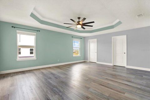 House in Riverview, Florida 5 bedrooms, 304.72 sq.m. № 2238656 - photo 4