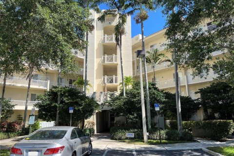 Condominio en alquiler en Pompano Beach, Florida, 3 dormitorios, 106.47 m2 № 1950517 - foto 2