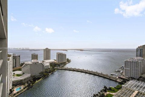 Condominio en venta en Miami, Florida, 1 dormitorio, 91.42 m2 № 1701696 - foto 1
